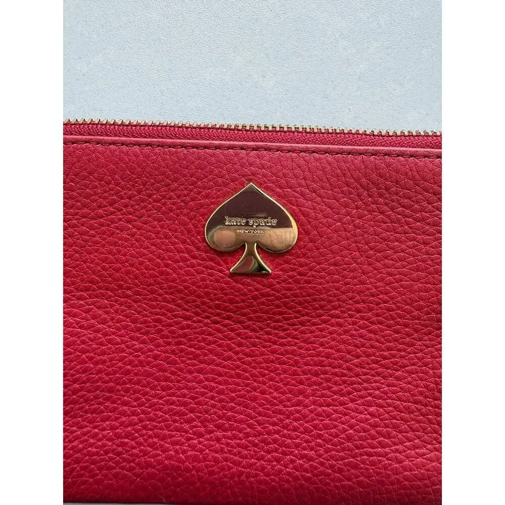 Kate Spade New York Leroy Street Bee Wristlet Pillbox Red Leather Clutch Clover